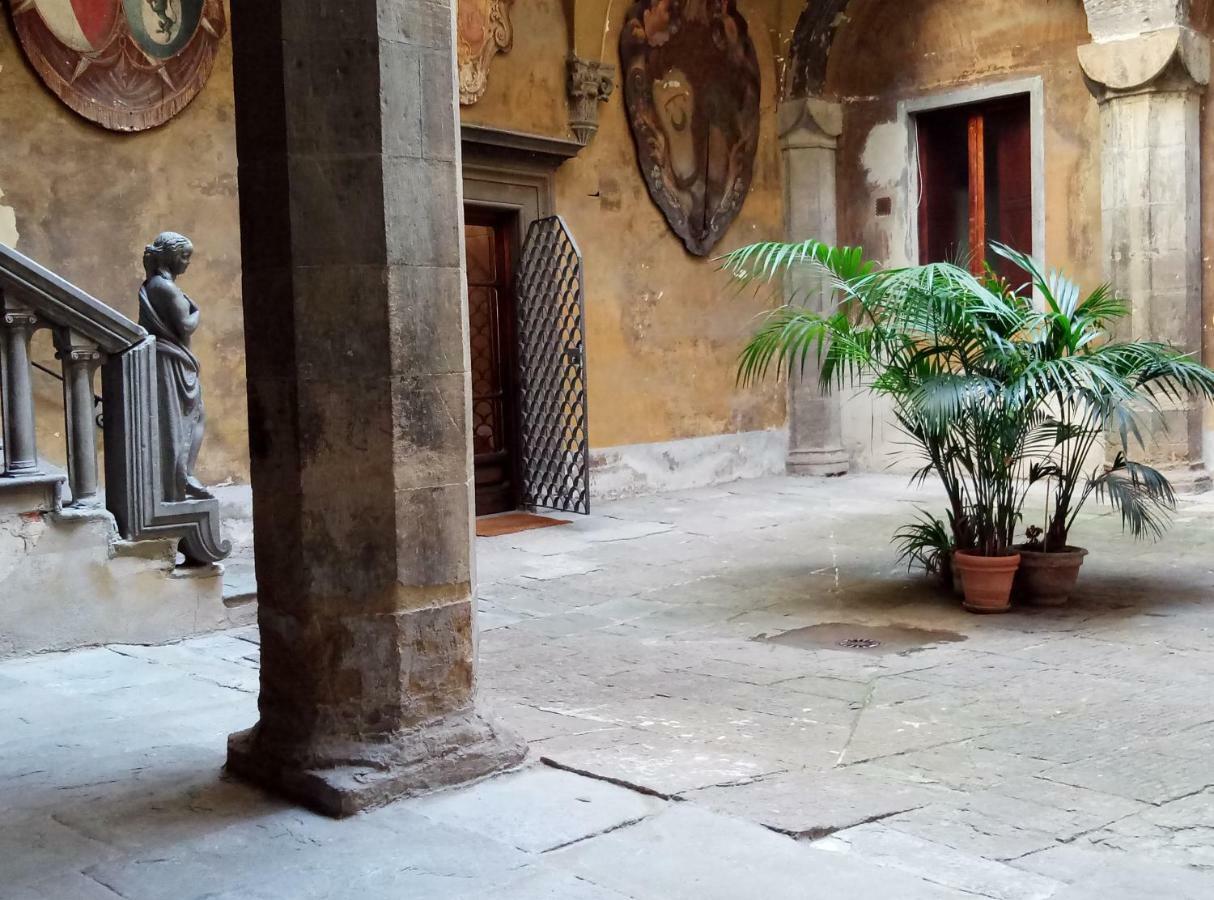 フィレンツェPalazzo Larioni Dei Bardiアパートメント エクステリア 写真